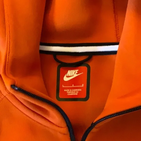 Nike Orange Performance Jacket with Stand-Up Collar - Picture 2 of 6